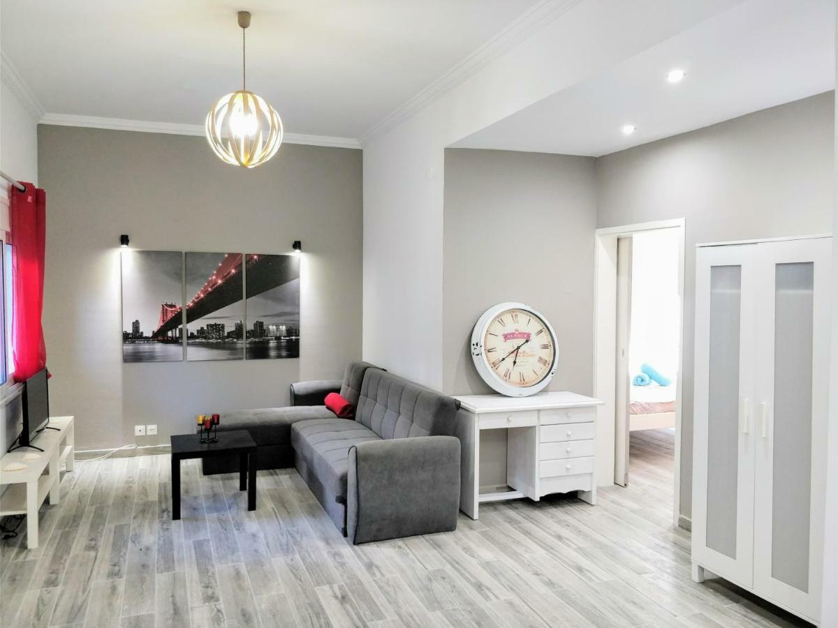 Amazing Apartment 100 Meters From The Old Town Rhodes City Exterior photo